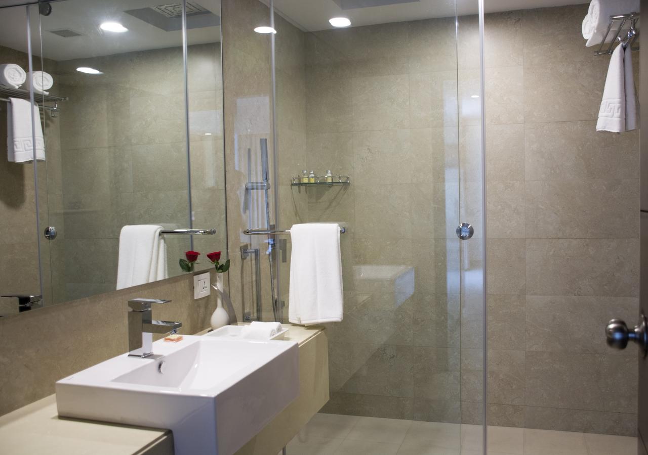 Inde Hotel Chattarpur New Delhi Ngoại thất bức ảnh