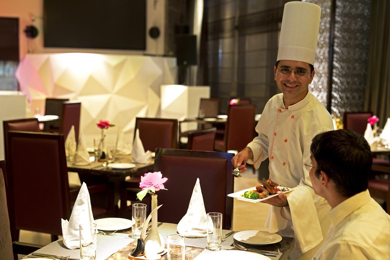 Inde Hotel Chattarpur New Delhi Ngoại thất bức ảnh