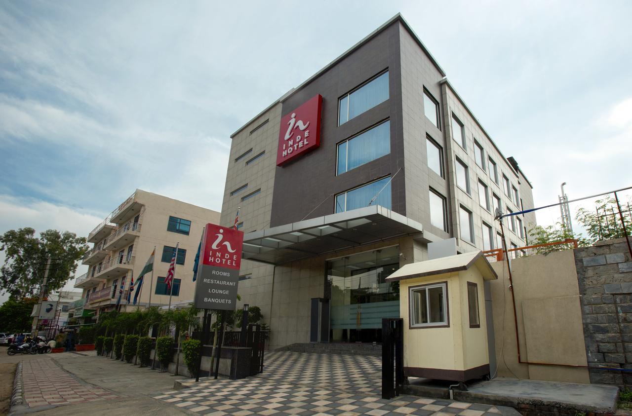 Inde Hotel Chattarpur New Delhi Ngoại thất bức ảnh