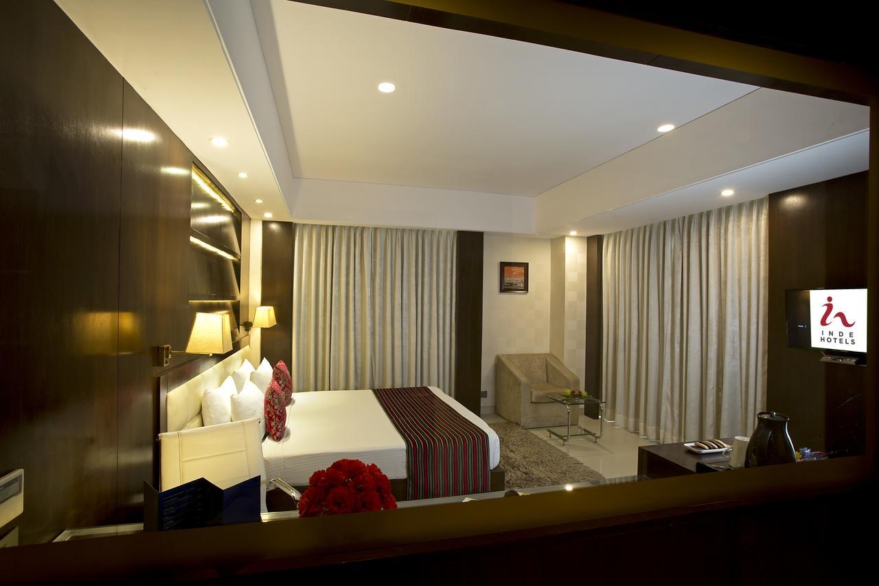 Inde Hotel Chattarpur New Delhi Ngoại thất bức ảnh